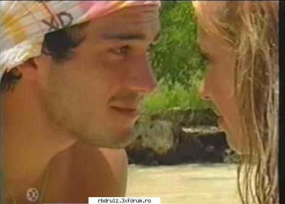 Poze - aveam si eu poza in piscina da a mai pus-o cineva - Los A